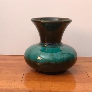Blue Mountain Pottery Black Green Glaze 5" Vase